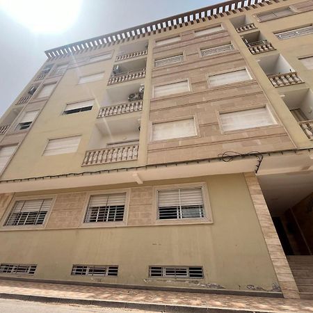 Annour Luxurious & Large Apartment In Oujda Centre Экстерьер фото