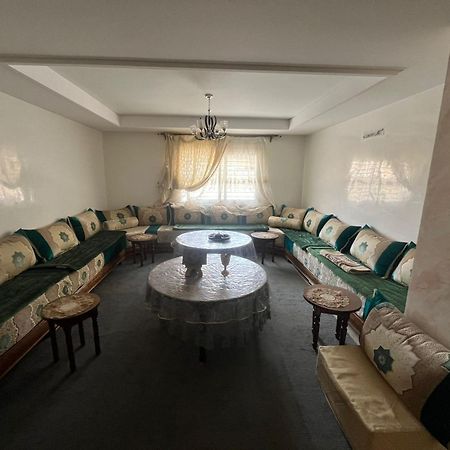 Annour Luxurious & Large Apartment In Oujda Centre Экстерьер фото